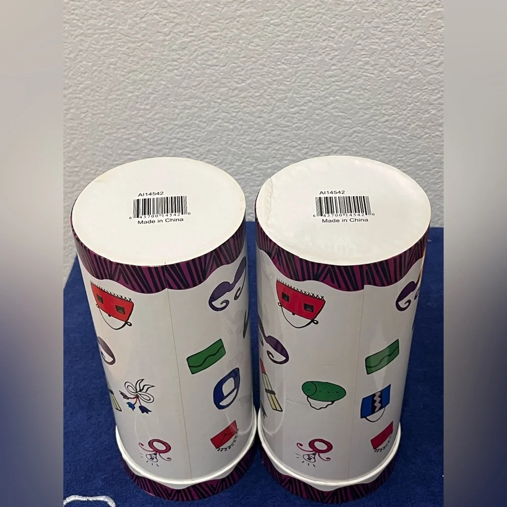 NOB World’s Best Mom Handpainted‎ Wine Glass.
